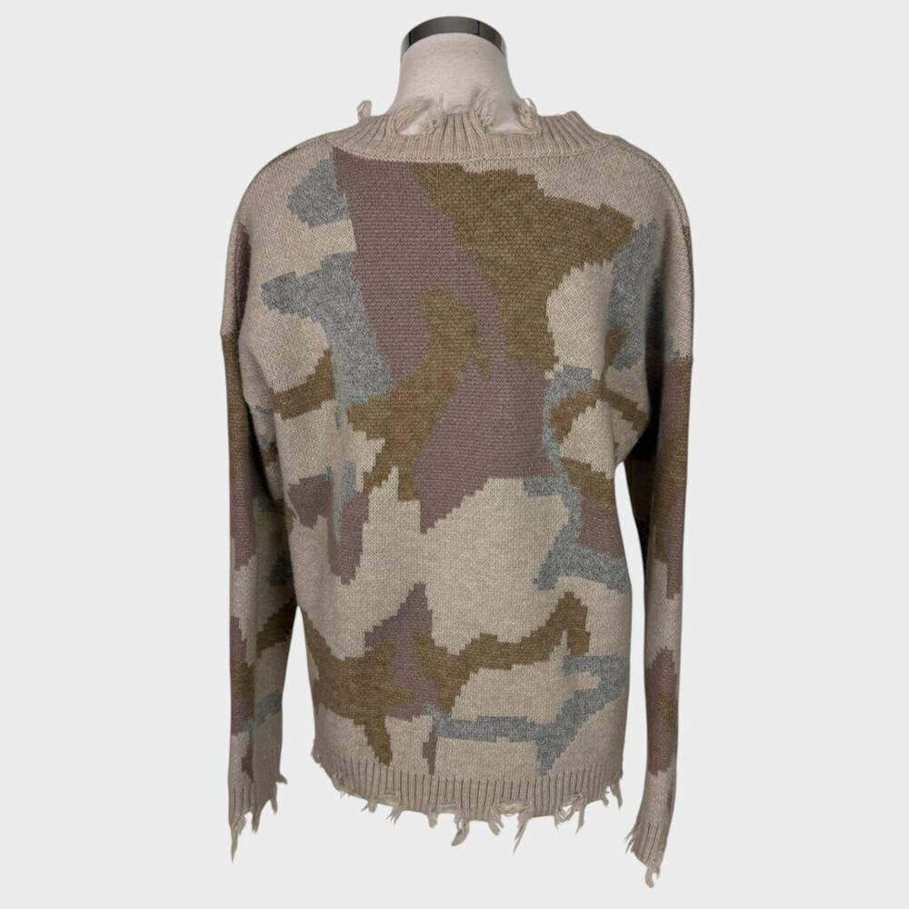 Hem & Thread Womens Small Camouflage Print V Neck Sweater Distressed Edge - Picture 7 of 9
